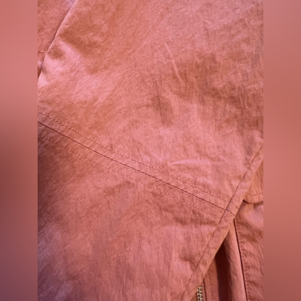 Levi’s Rusty Pink Lightweight Utility Jacket - Picture 10 of 13